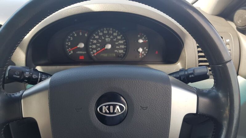 KIA SORENTO