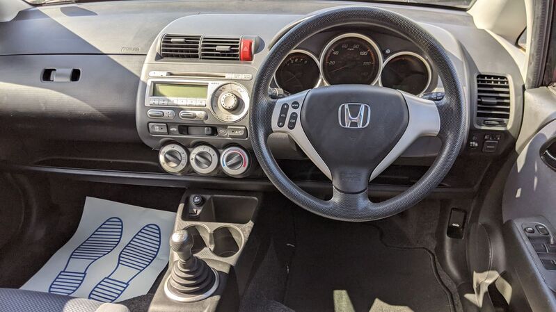 HONDA JAZZ