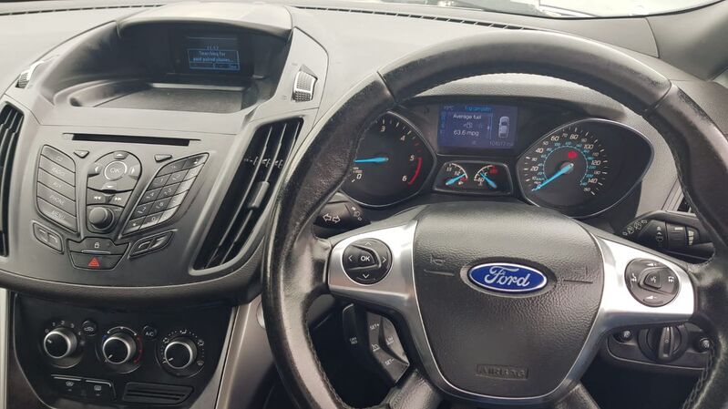 FORD KUGA