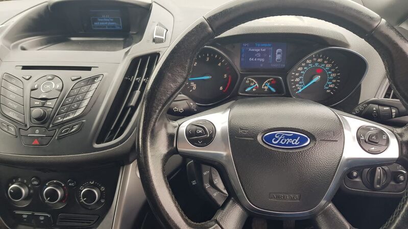 FORD KUGA