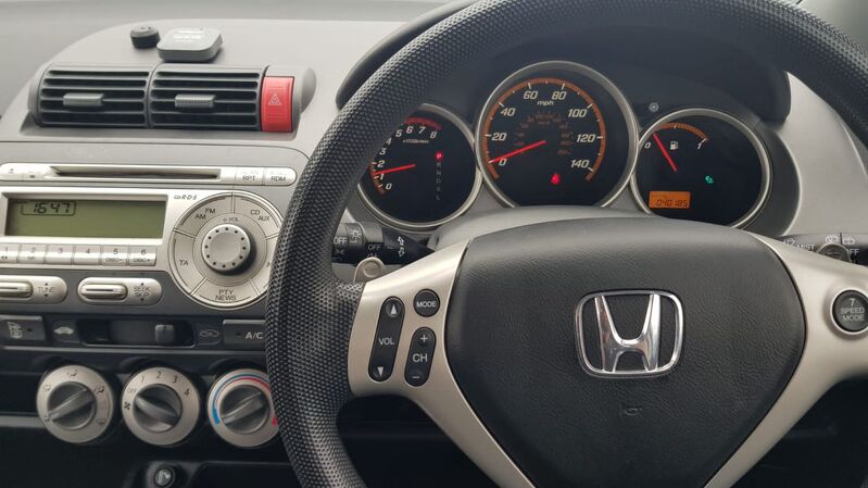 HONDA JAZZ