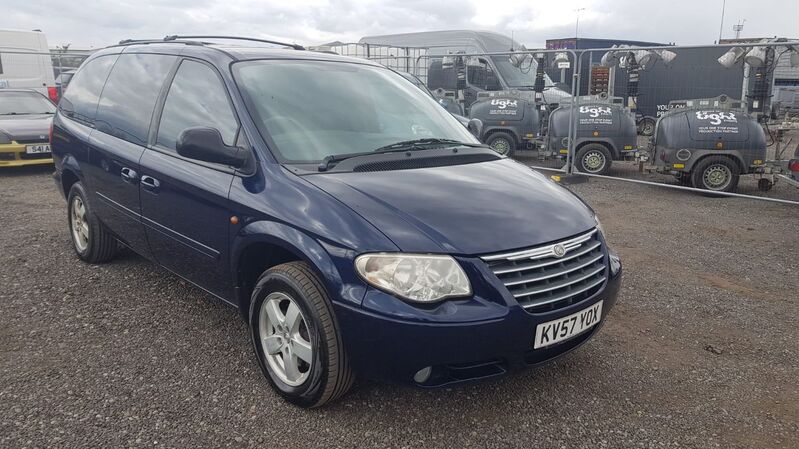 CHRYSLER VOYAGER