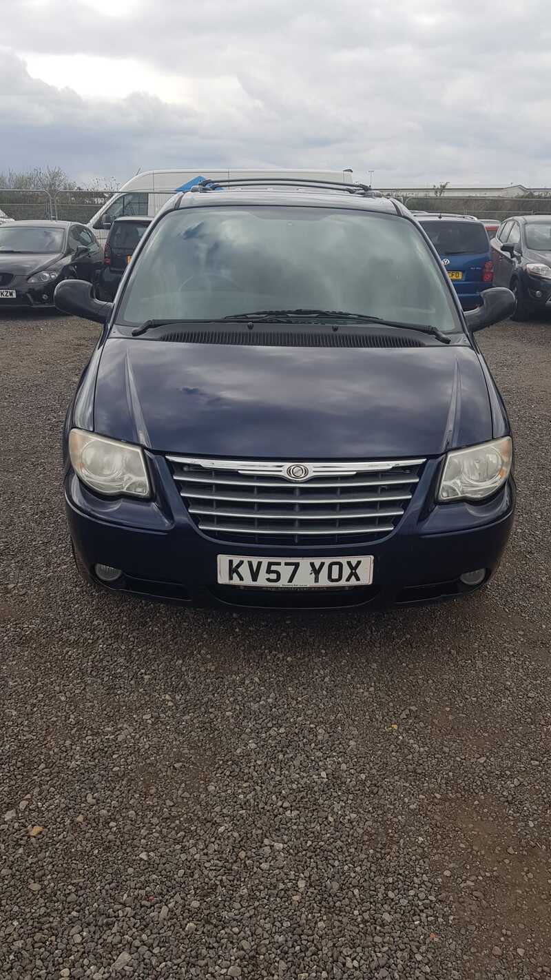 CHRYSLER VOYAGER