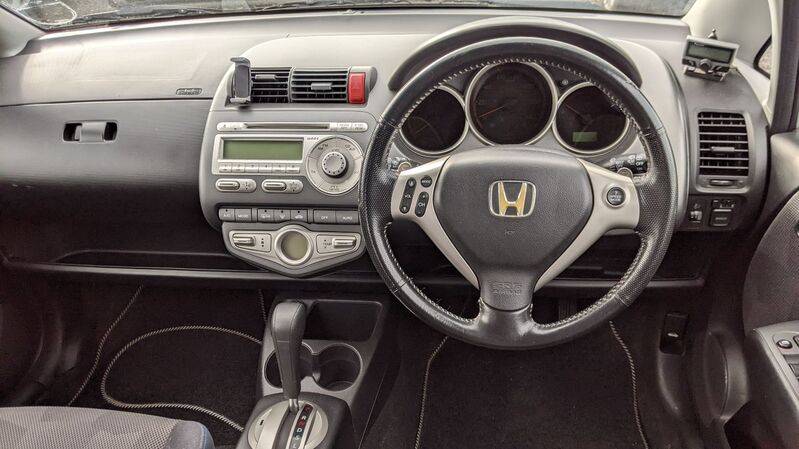 HONDA JAZZ