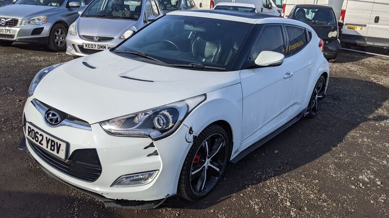 HYUNDAI VELOSTER